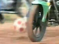 印度bhopal摩托车足球赛 (111播放)