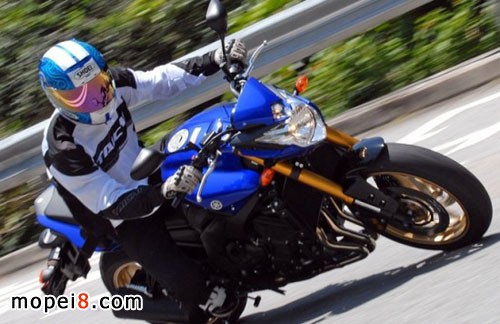 2013YAMAHA Z8