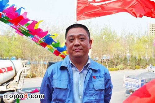 万虎摩托车山西经销商郝建利