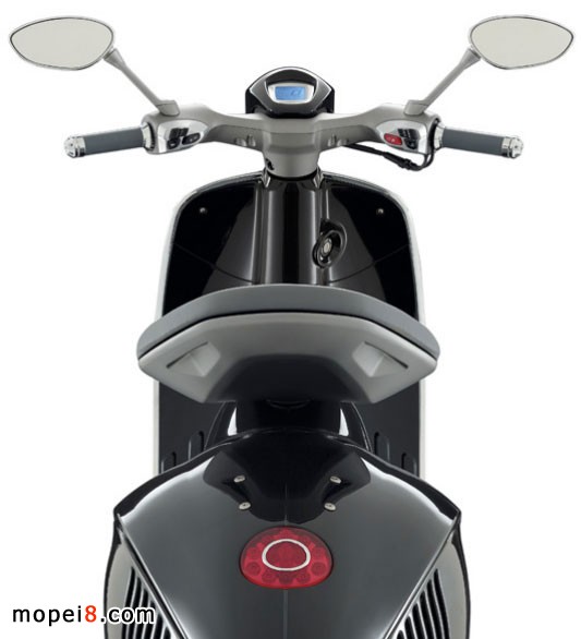 2013 Vespa 946ذĦг