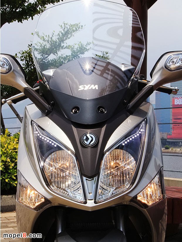 SYM GTS 300iĦг