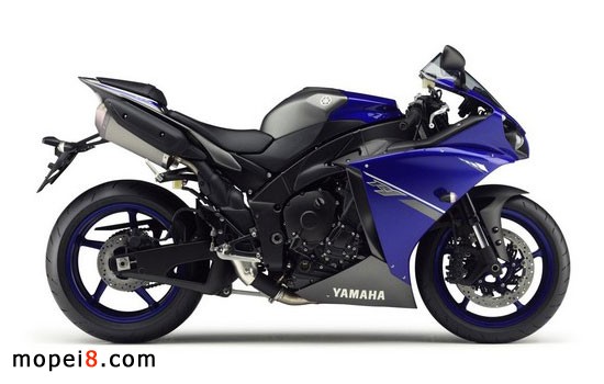 е2013YZF-R1