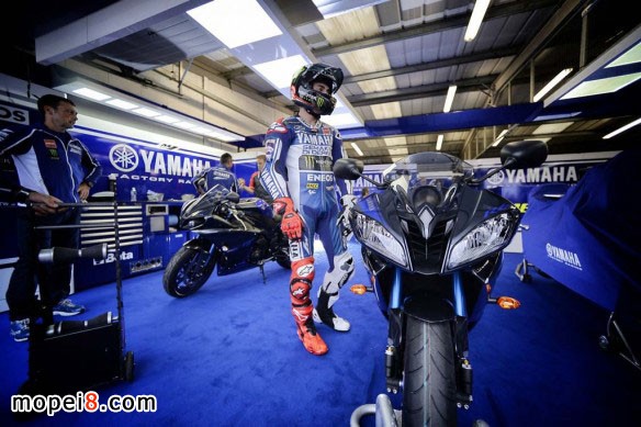 YAMAHAͳ2014 RACE BLU R1&R6