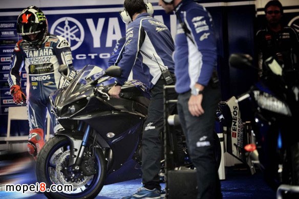YAMAHAͳ2014 RACE BLU R1&R6