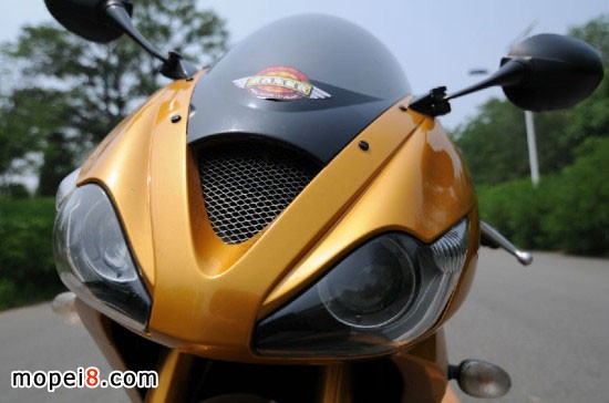 Triumph Daytona675摩托车