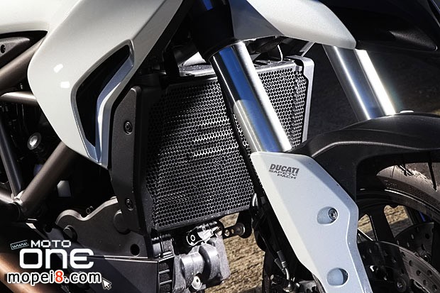 2013DUCATI HYPERSTRADAĦг