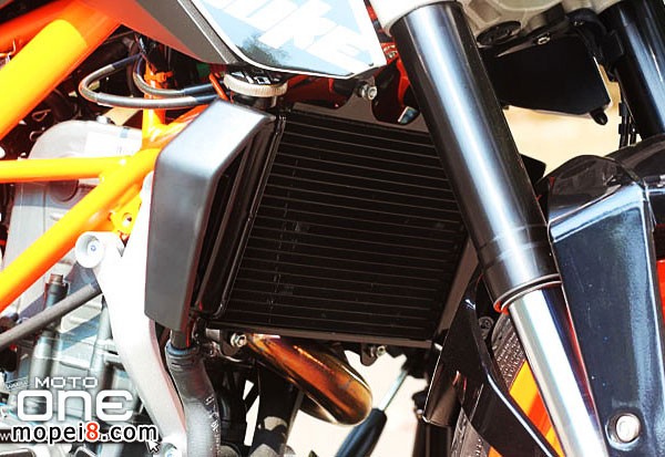 ĦгԼ2014KTM DUKE390