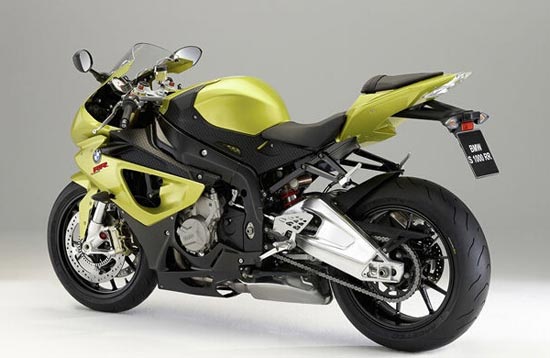 宝马S1000rr摩托车