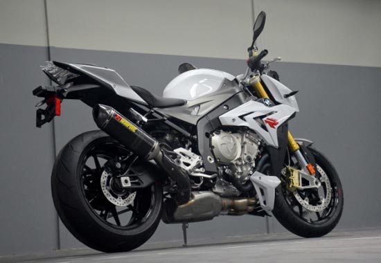 宝马摩托全新街跑车BMW S1000R