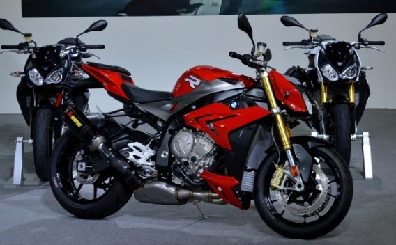 宝马摩托全新街跑车BMW S1000R
