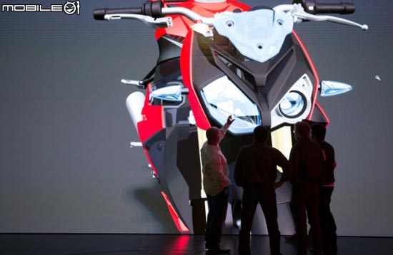 宝马摩托全新街跑车BMW S1000R