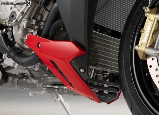 宝马摩托全新街跑车BMW S1000R