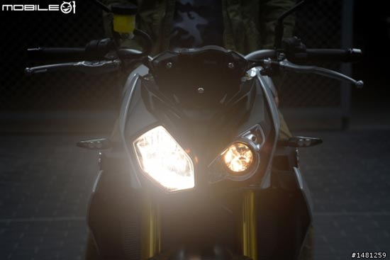 宝马摩托全新街跑车BMW S1000R