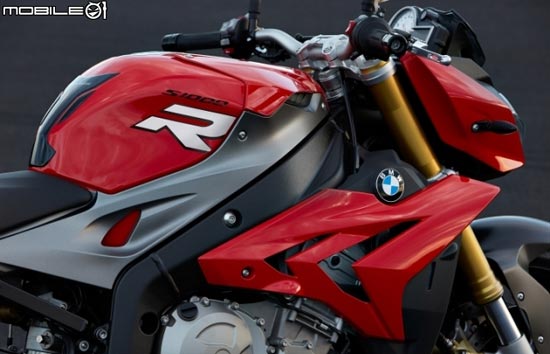 宝马摩托全新街跑车BMW S1000R