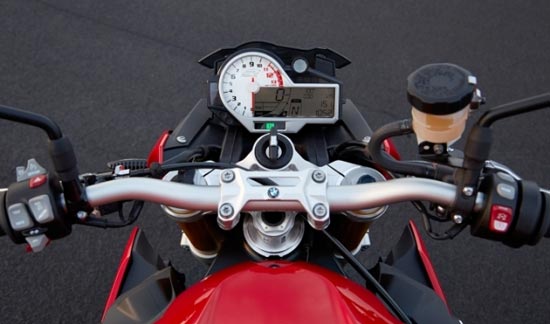 宝马摩托全新街跑车BMW S1000R