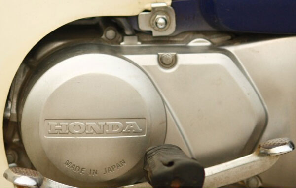 本田HONDA超级幼狐Super CUB50