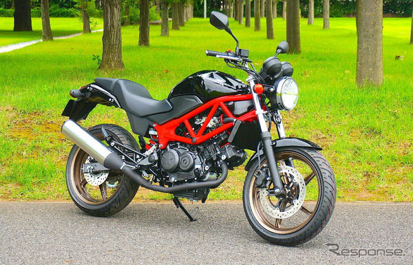 本田250cc裸身摩托车VTR改用子午线轮胎