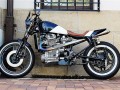 国外发烧友改造80年代本田CX500摩托车
