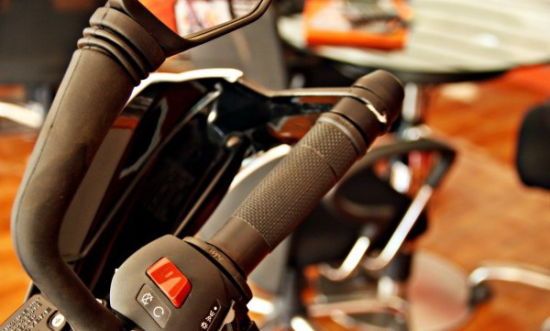 2015款KTM Duke390摩托车