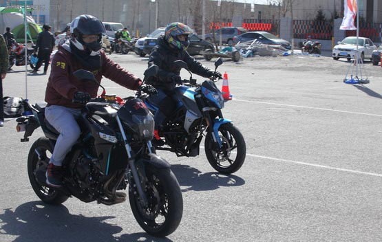 北京旗利试驾大会 本田CBR300R摩托车试驾