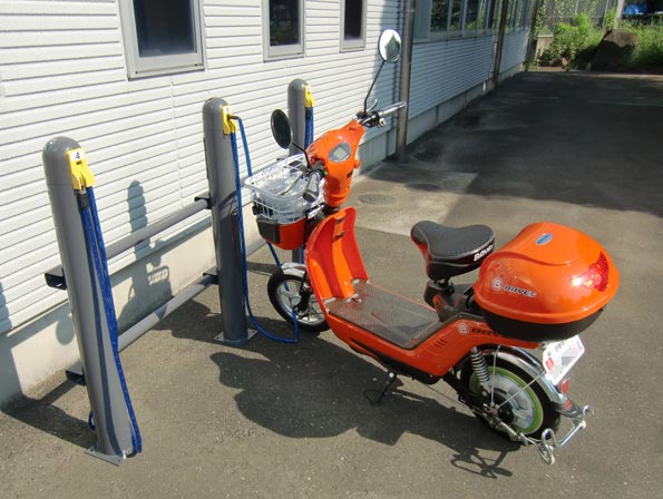 日本新型柱式摩托车/自行车收费桩